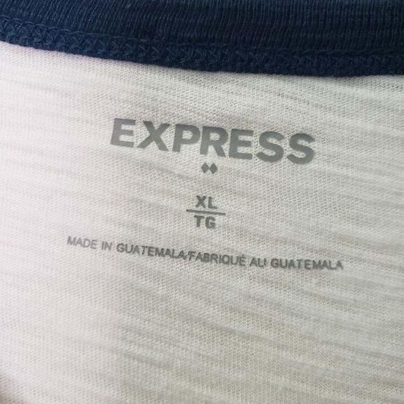 Express Top - Picture 5 of 6